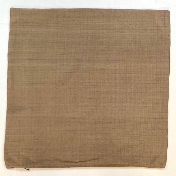 22” x 22” Brown/purple handwoven silk pillow case - Picture 5 of 6